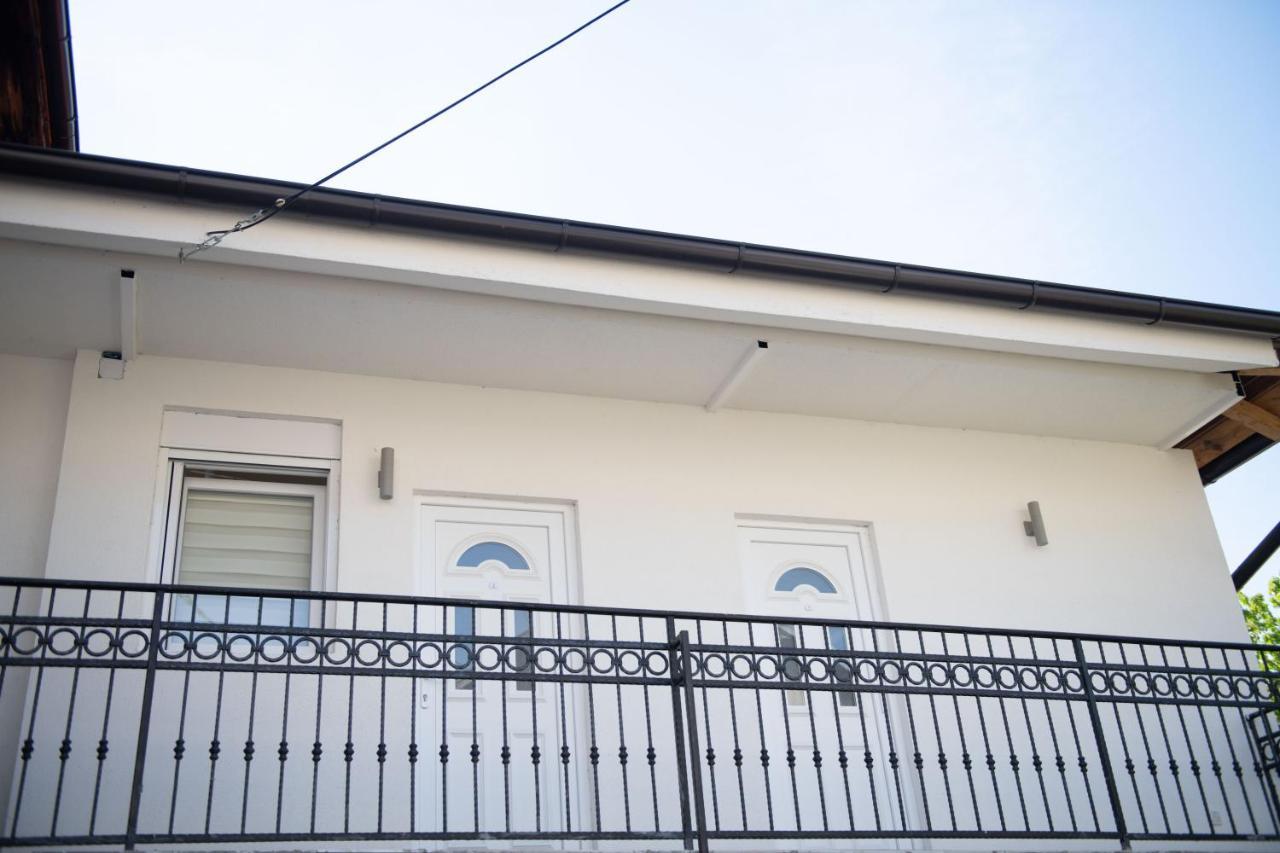 Apartman Tea 2 Belgrád Kültér fotó